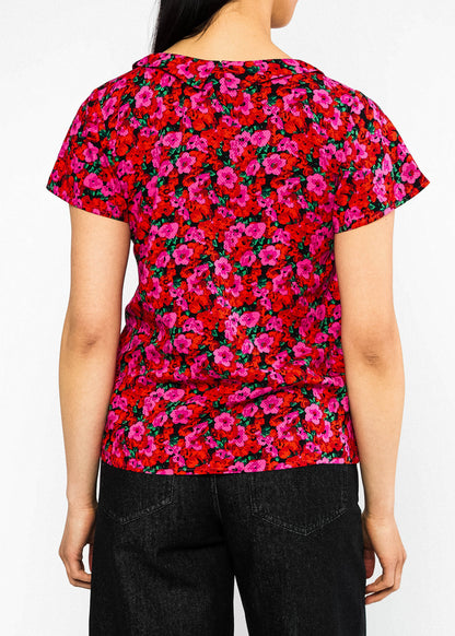 Summer blouse Feed the Birds bed of primroses