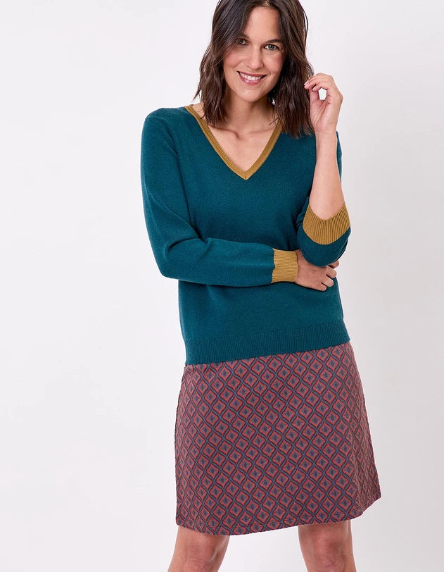 Khaki kleur pullover met contrast boorden in oker geel