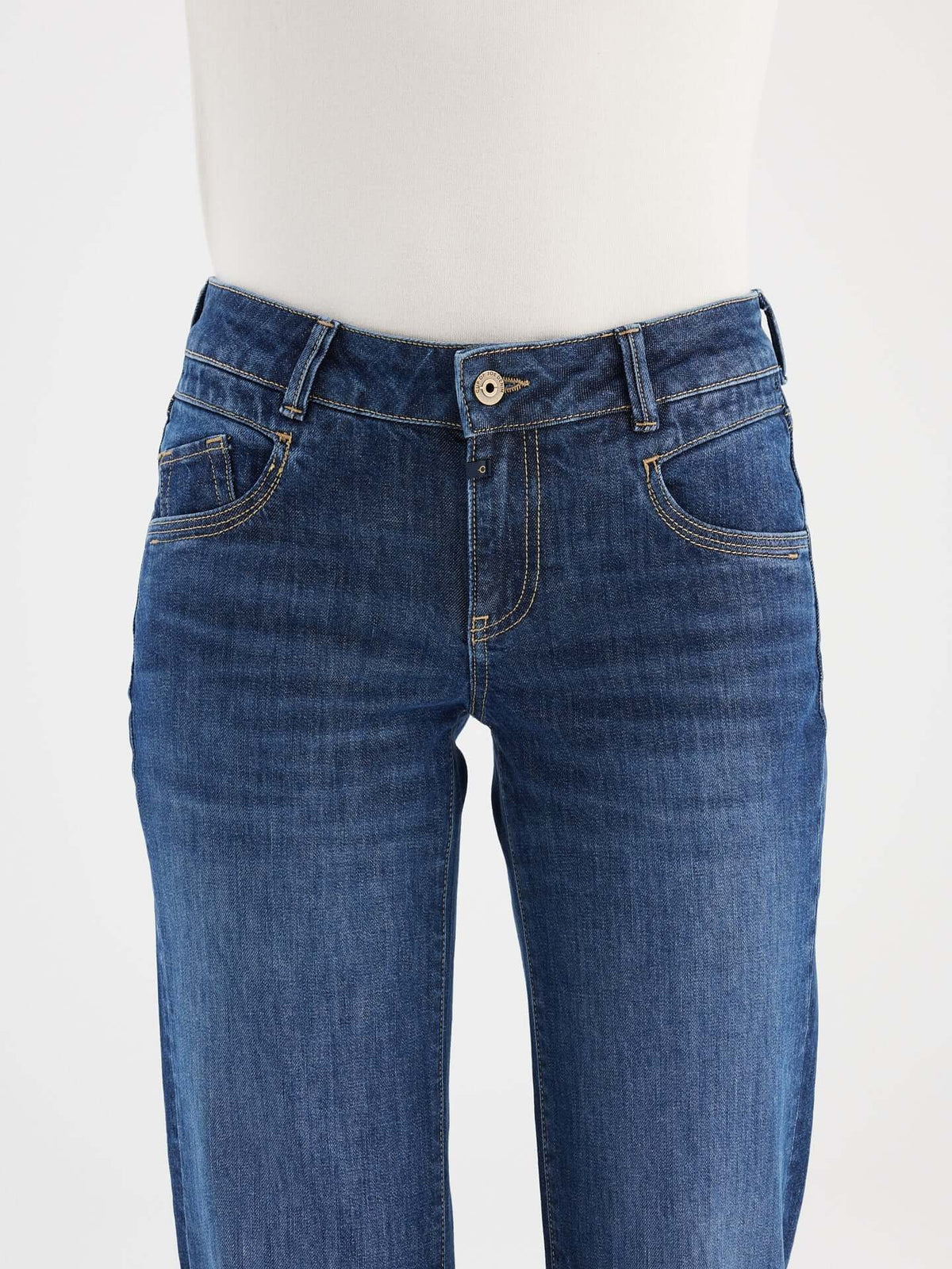 donkerblauwe mid waist jeans