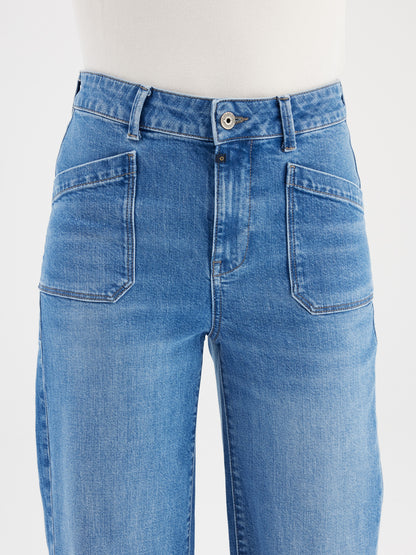 jeans in medium blue 