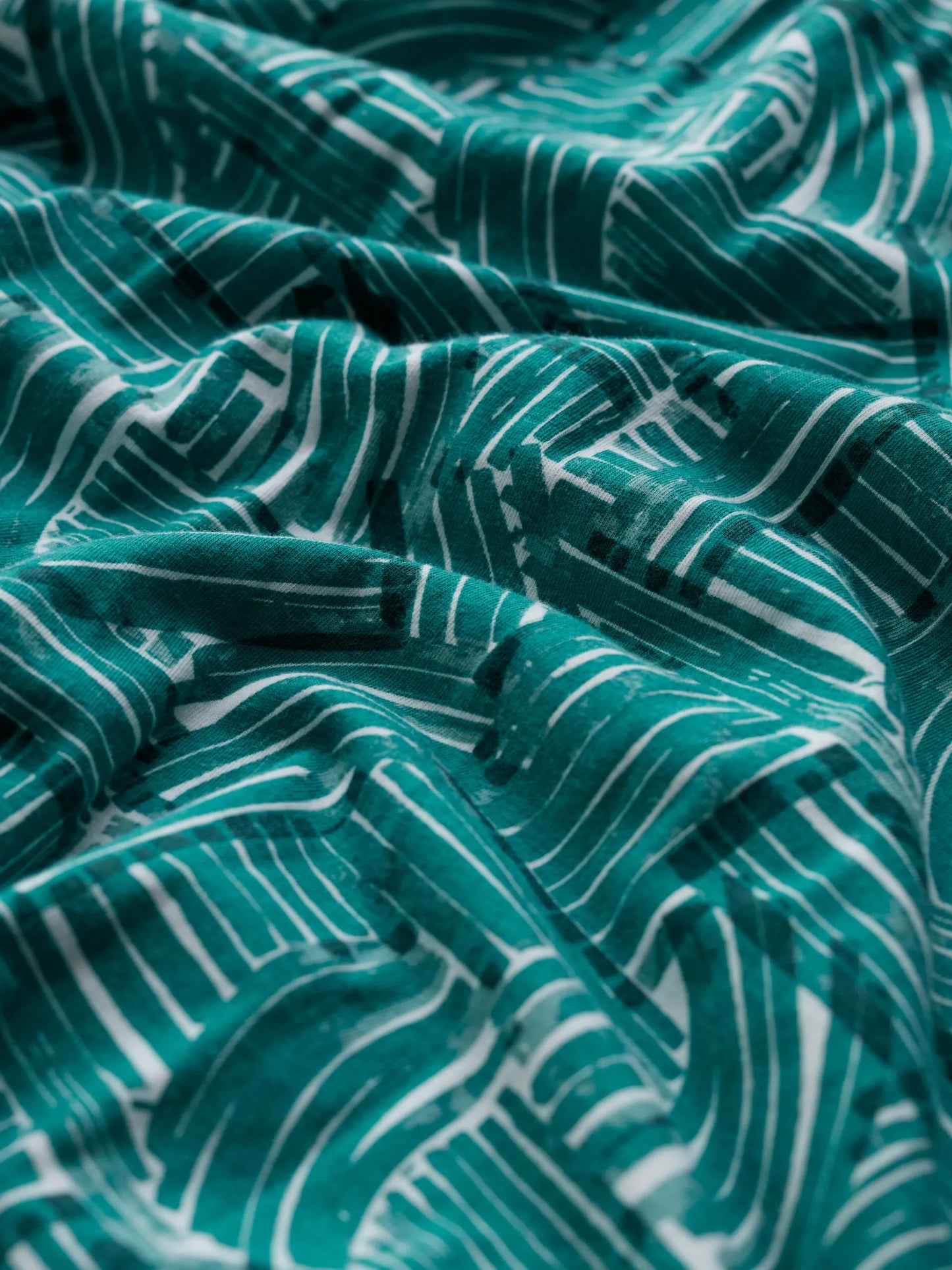 April Dress-Lawn Lines Deep Dive