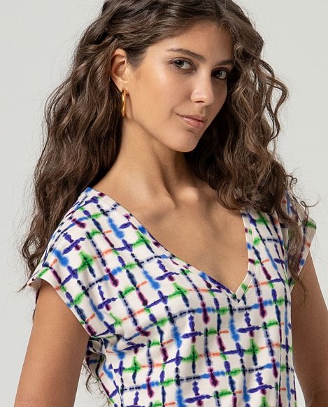 Sleeveless T-Shirt