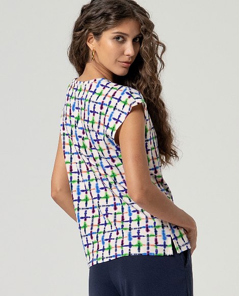 Sleeveless T-Shirt