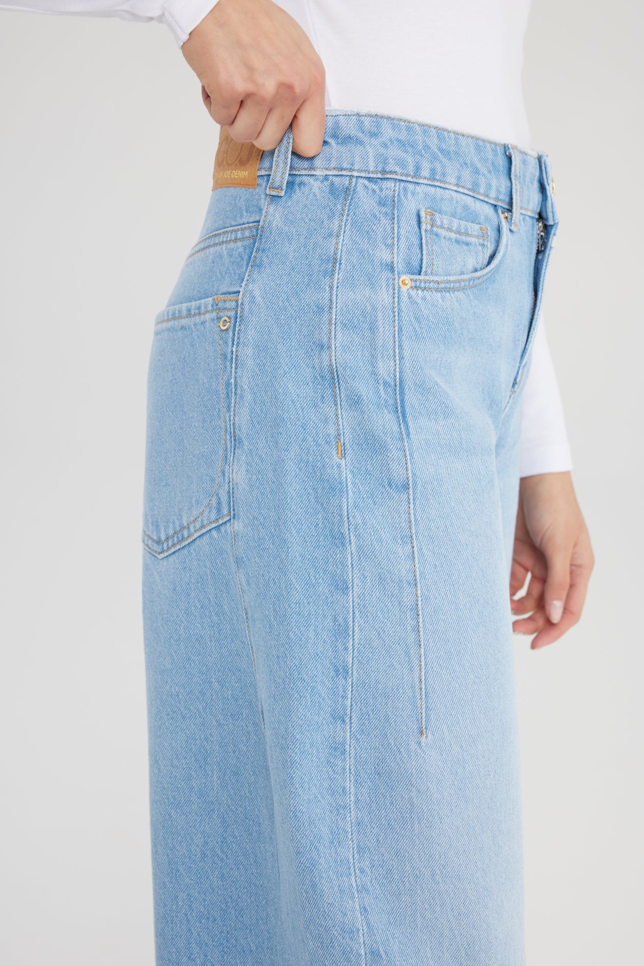 Clara Balloon Jeans