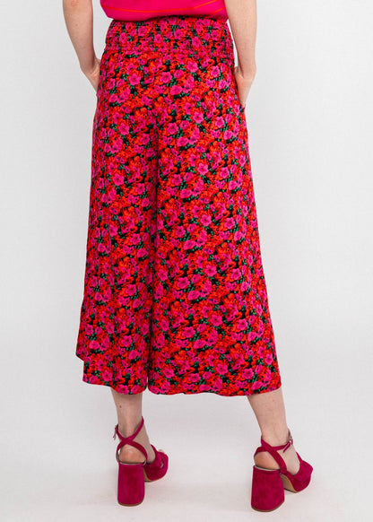Culottes In Full Bloom bed of primroses