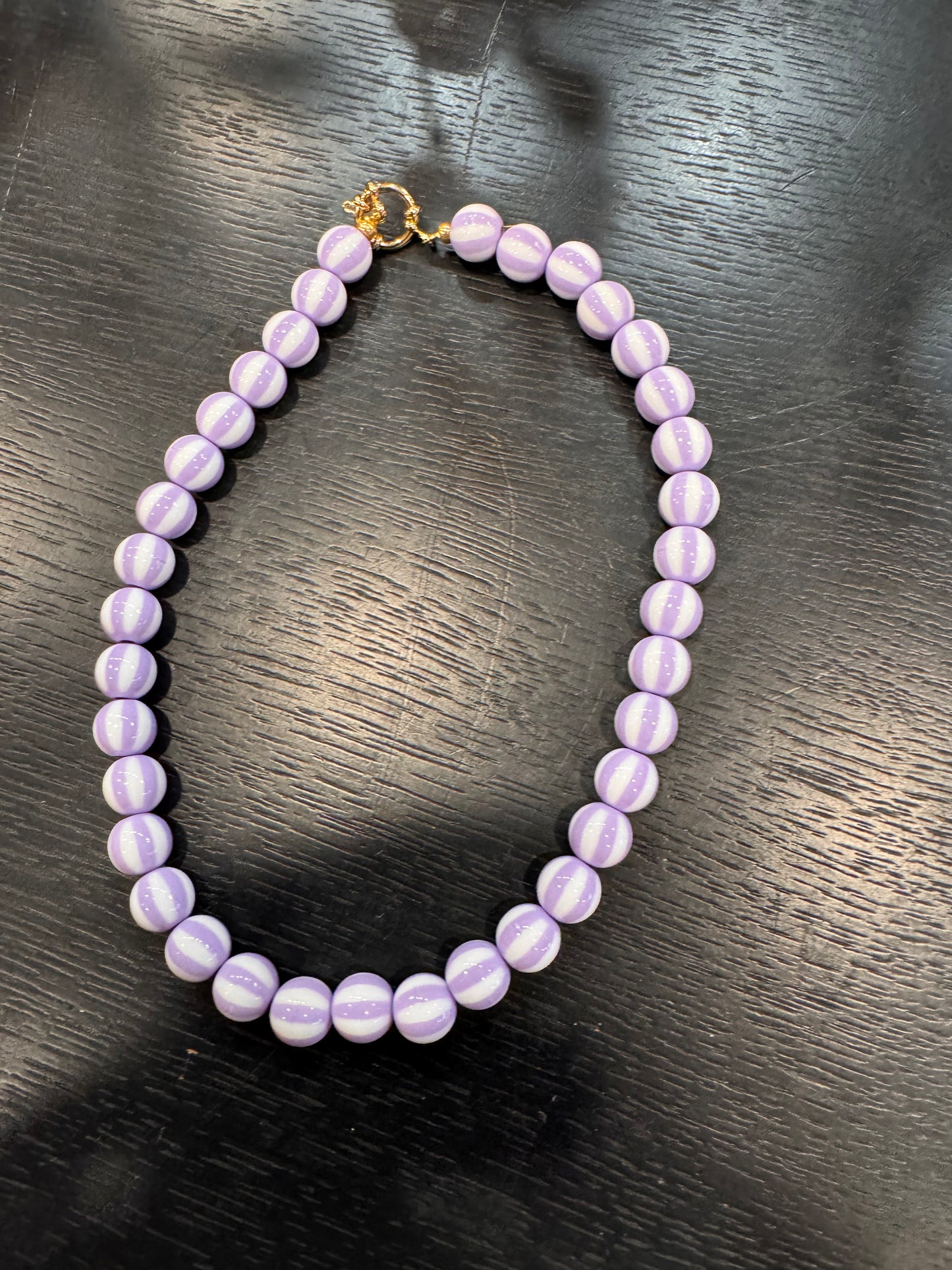 Kralen ketting gestreept