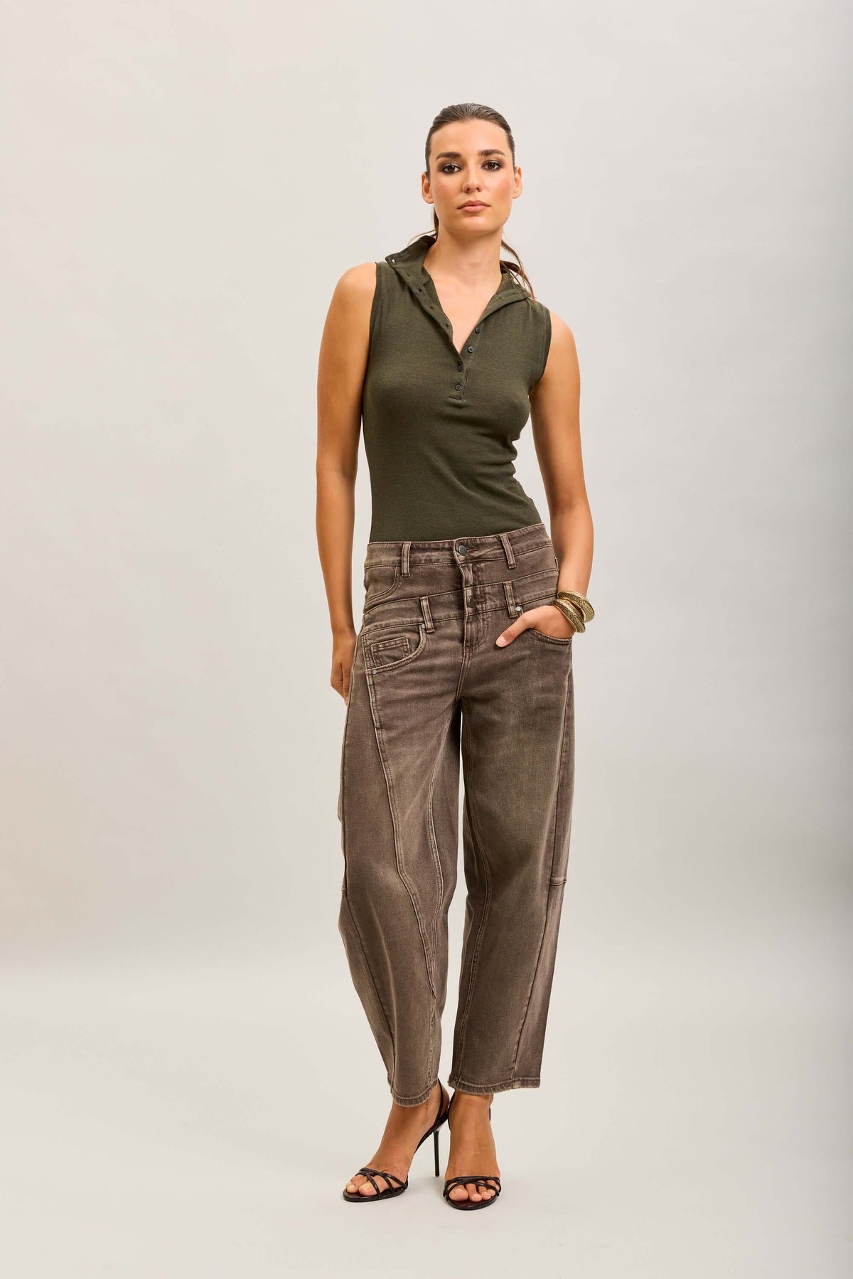 Barrel jeans dubbele band Bruin