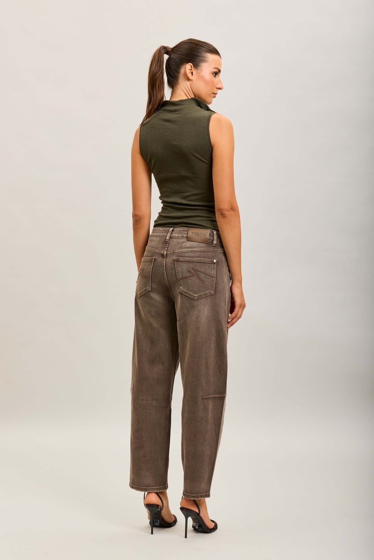 Barrel jeans dubbele band Bruin