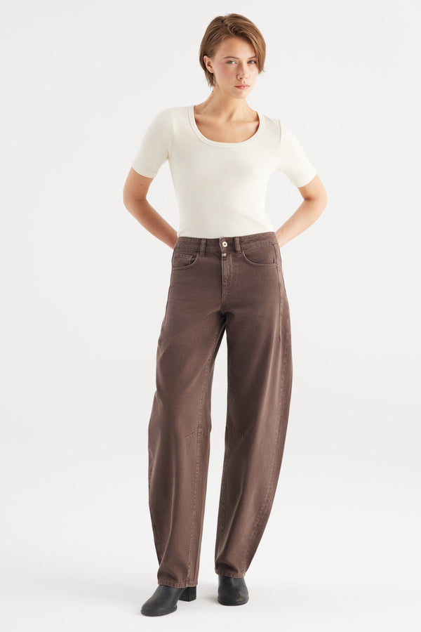Clara Barrel Jeans
