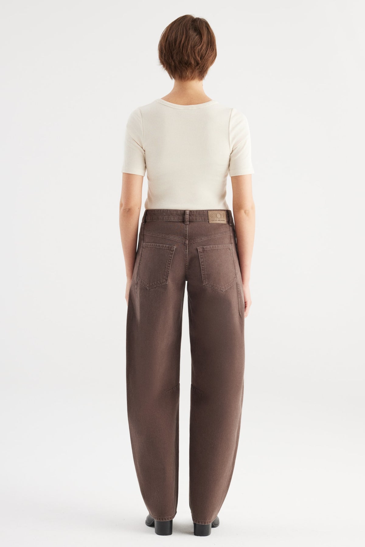 Clara Barrel Jeans