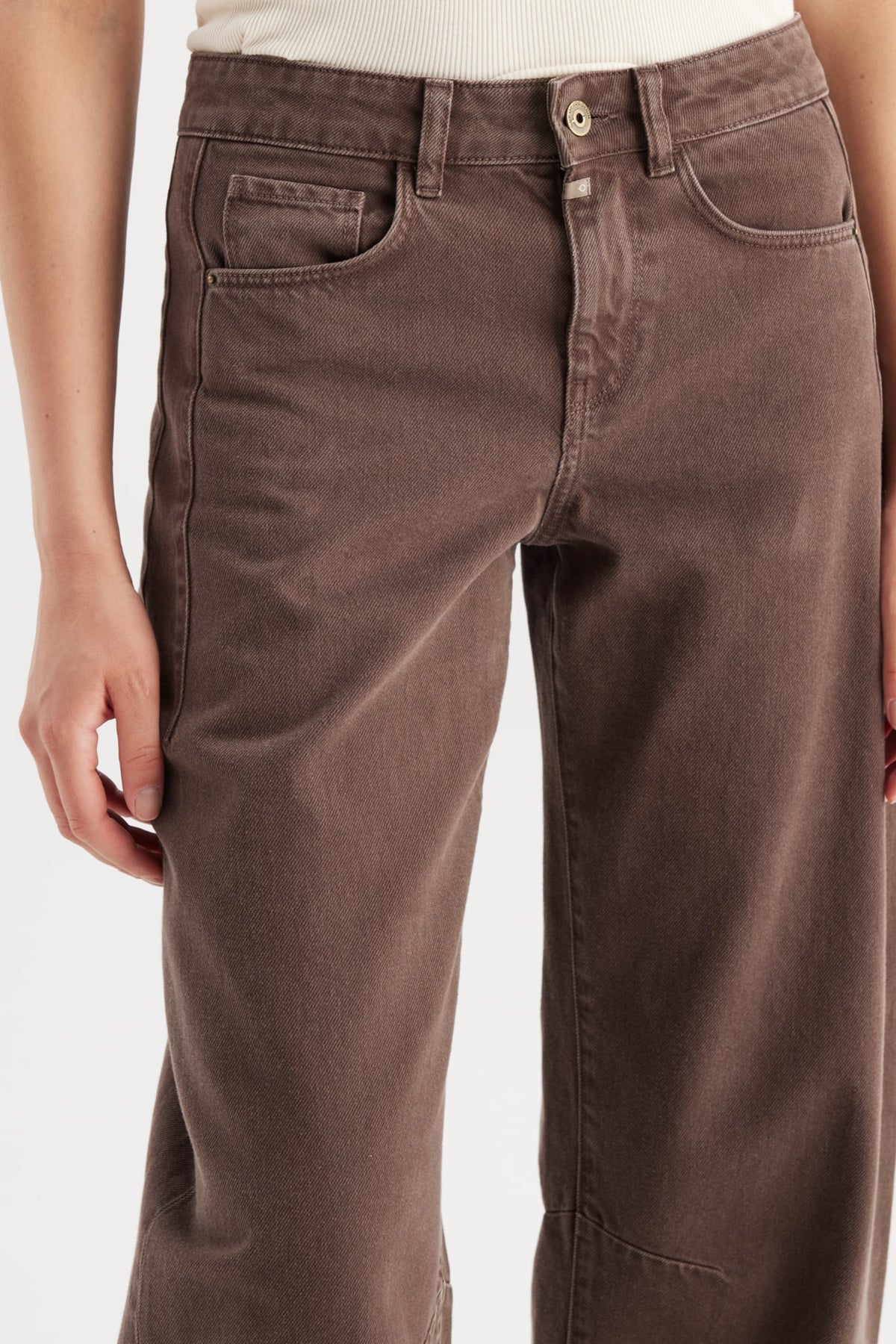 Clara Barrel Jeans
