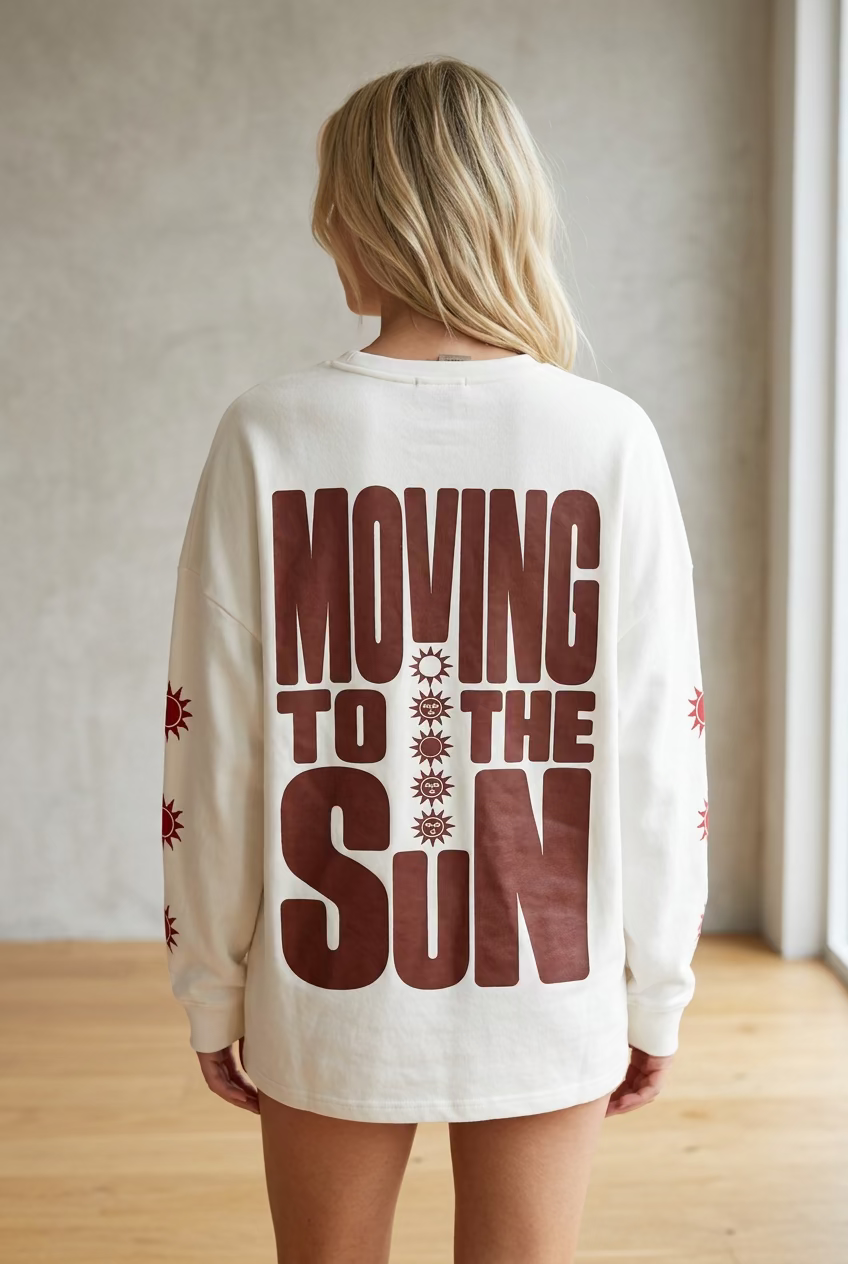 witte sweater met print op de achterkant 