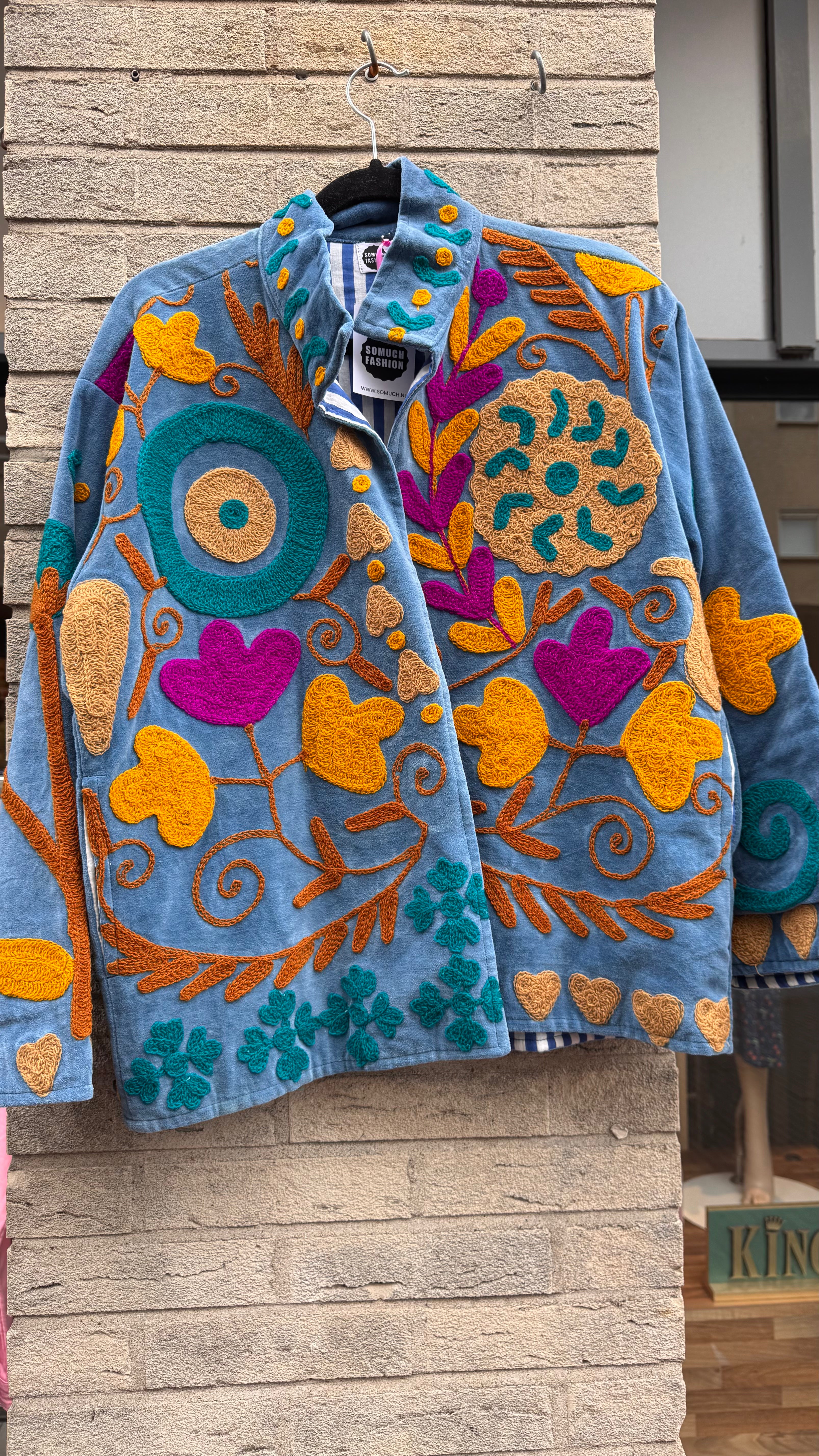 Velvet Suzani Jacket lichtblauw