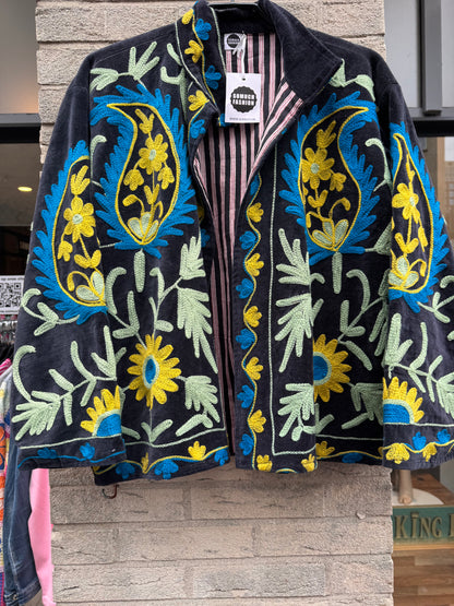 Velvet Suzani jacket Zwart met Blauw