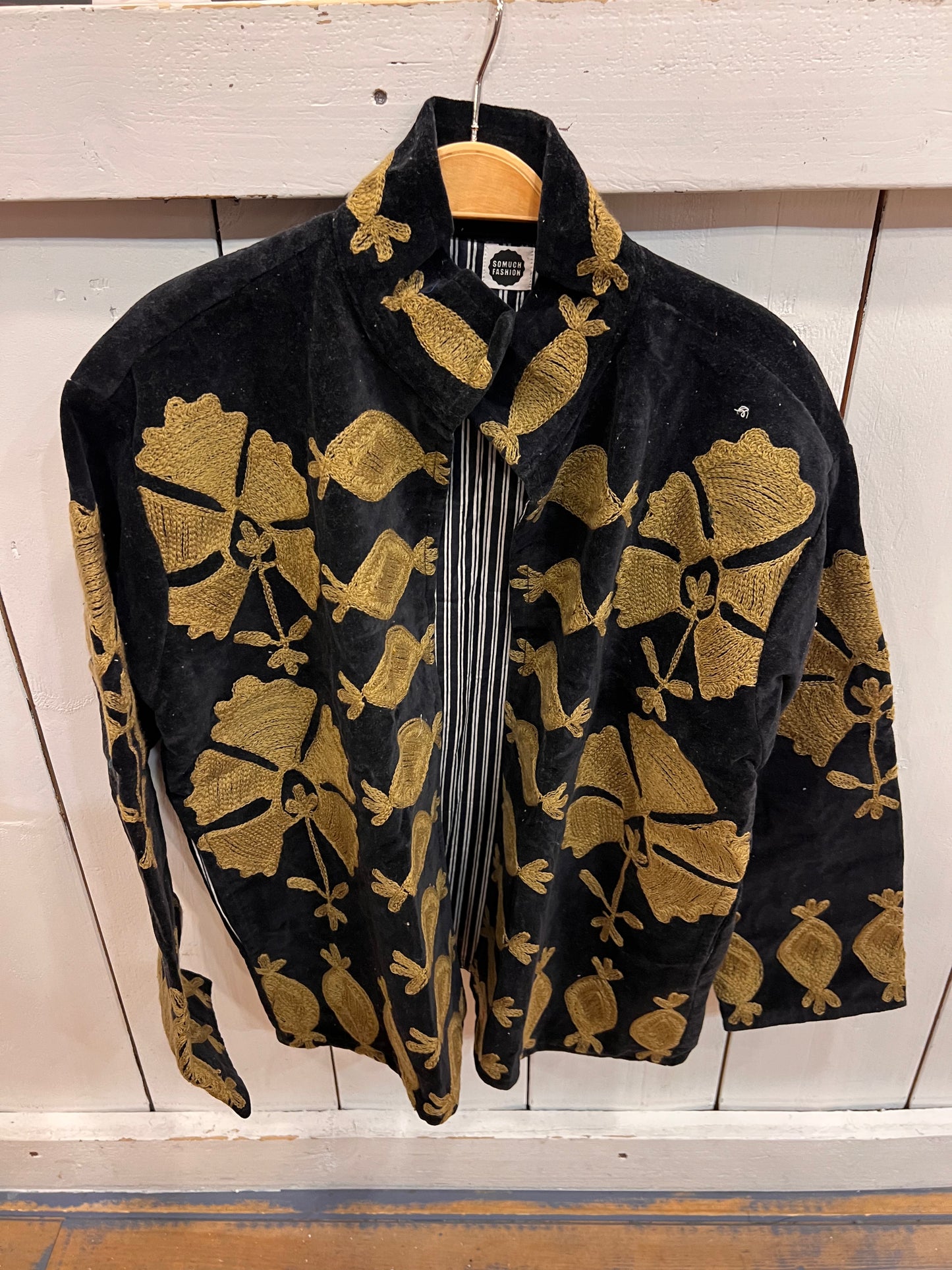 Velvet Suzani Jacket Zwart