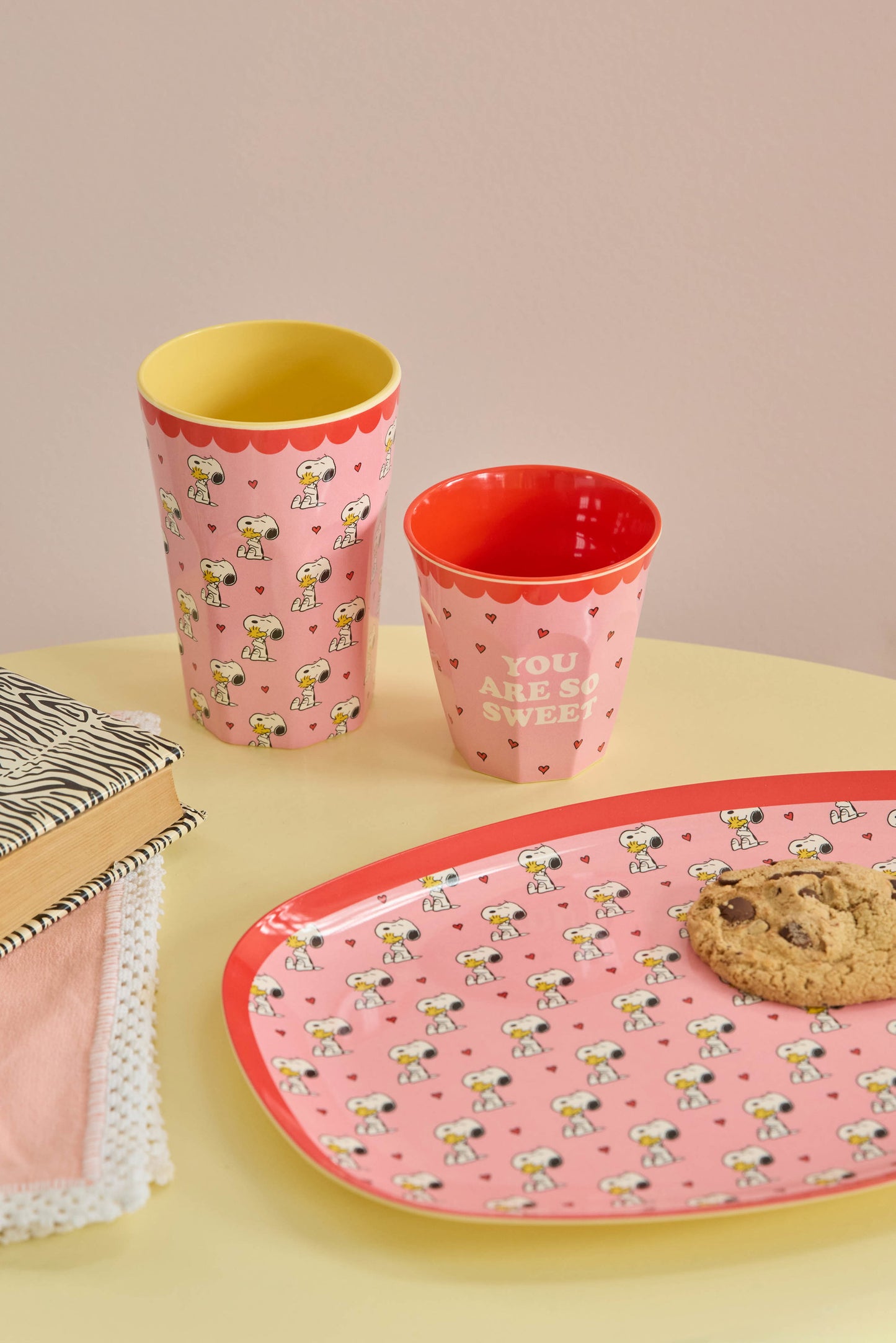 Melamine Cup with Pink Snoopy Print