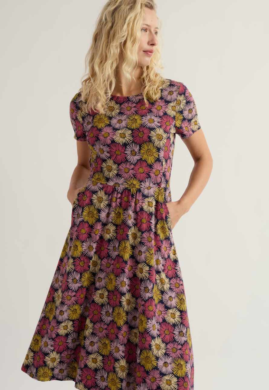 April Dress-Painted Asters Maritime