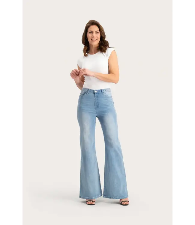 Ana Flared Without Line Clear Blue