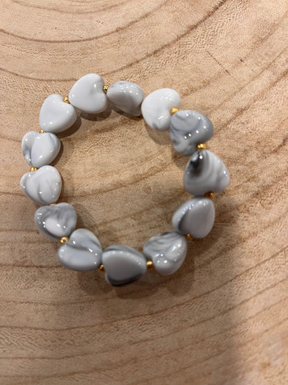 Armbandje kraal hartjes