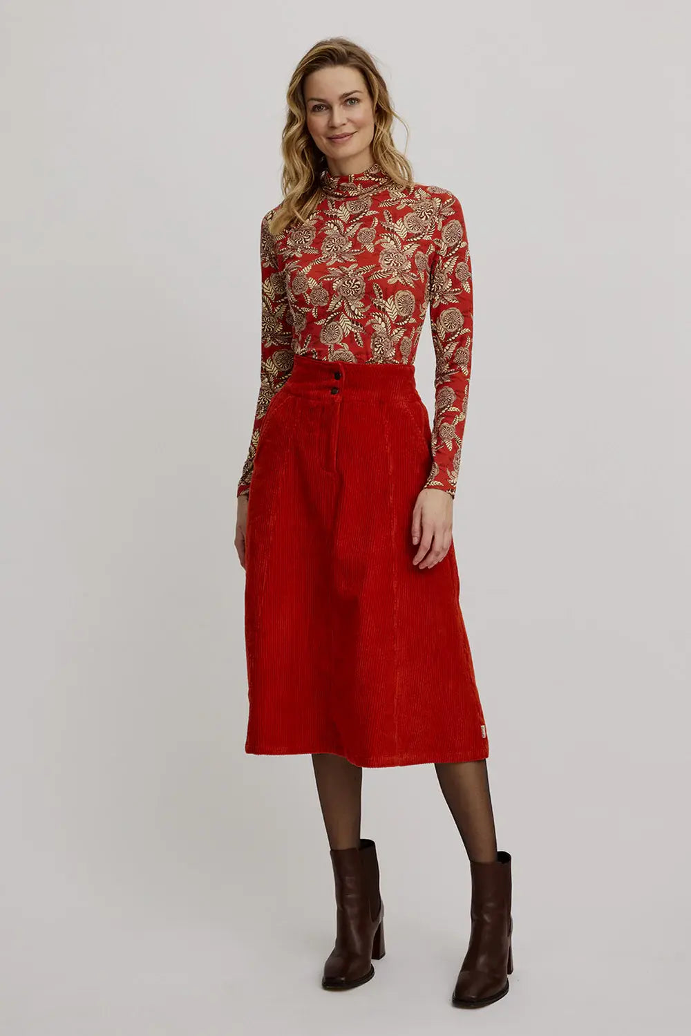 Corduroy skirt made from organic cotton  Rooibos