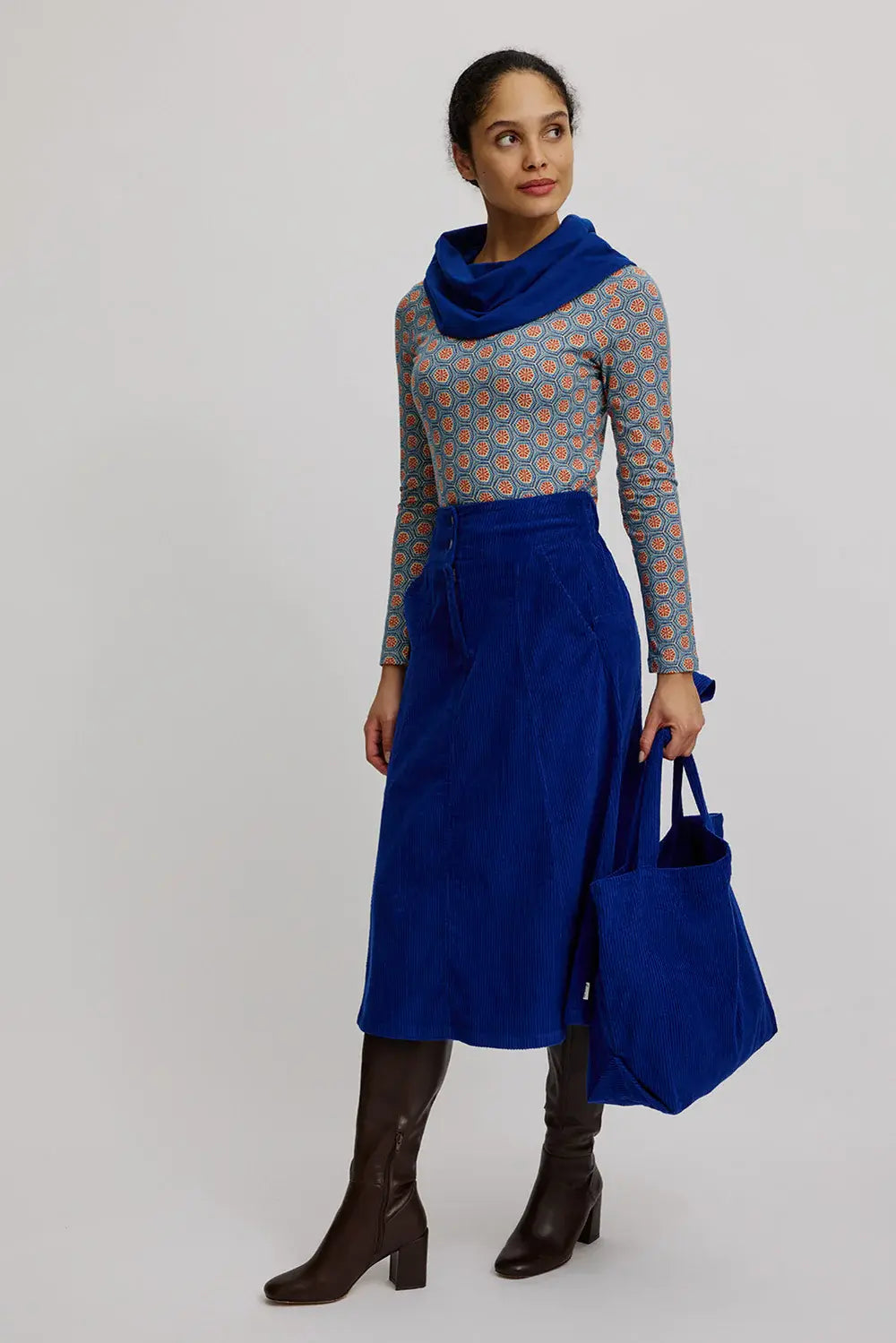 Corduroy skirt made from organic cotton  Ink