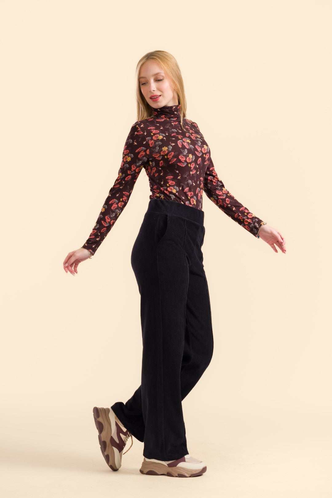 Hailey Pants Rib Velour  Zwart