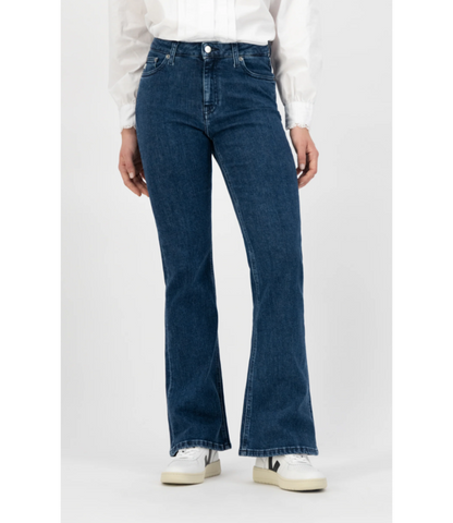 Isy  Flared Fit  Stone Indigo