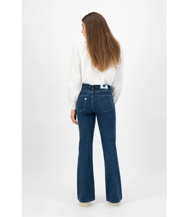 Isy  Flared Fit  Stone Indigo