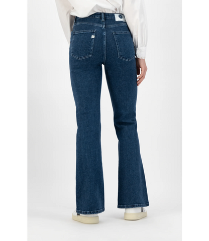 Isy  Flared Fit  Stone Indigo