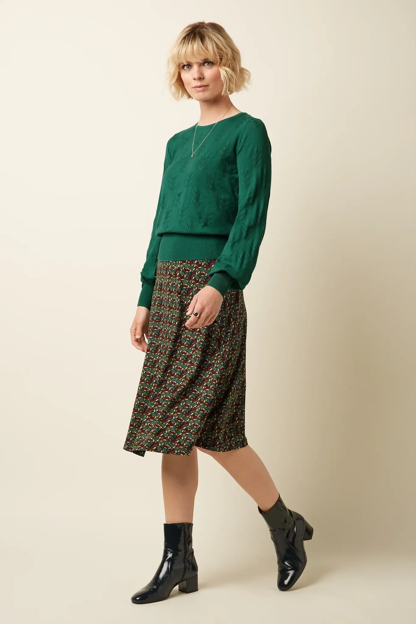 Juno Skirt Mirth Rhubarb Red   Rhubarb Red