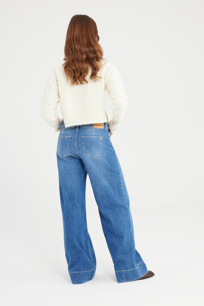 Layla Jeans  Medium Blue