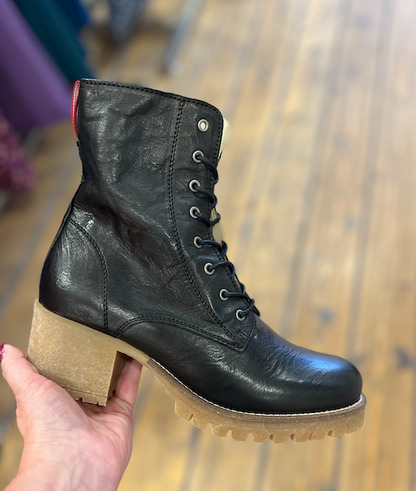 Nilla Boots Zwart