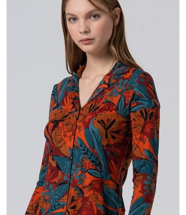 Smoking collar blouse