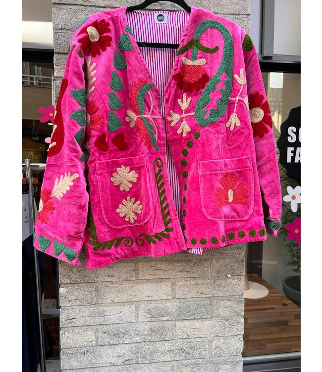 Velvet Suzani jacket Amour roze