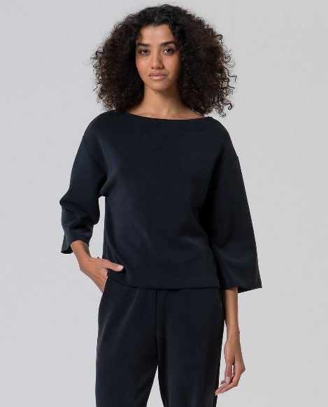 Wide Sleeve Boatneck shirt